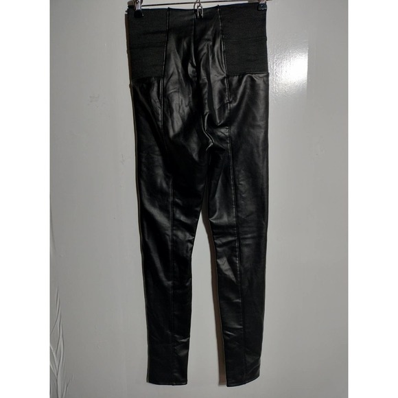 Guess Los Angeles NWT skin tight black faux leather pull on pants woman size SM - Picture 2 of 6
